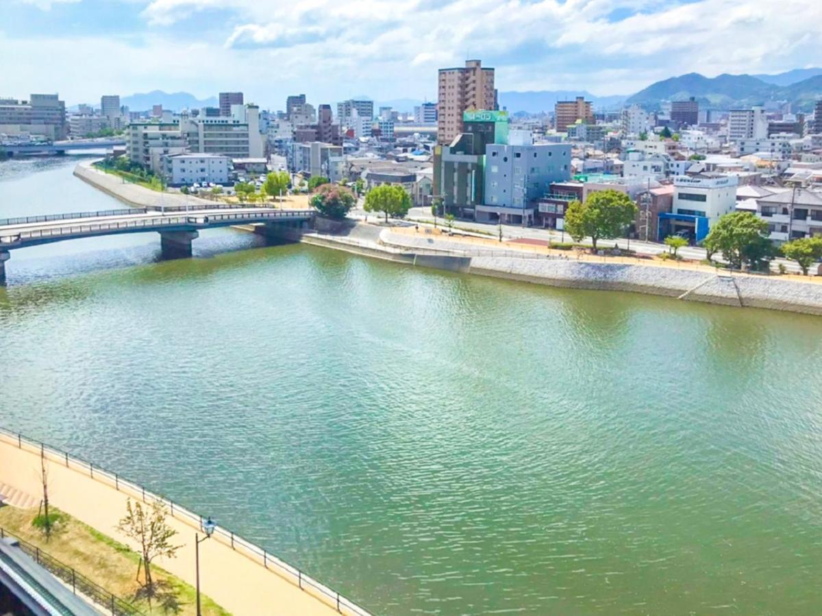 Hotel Livemax Hiroshima Funairimachi Riverside Exterior foto